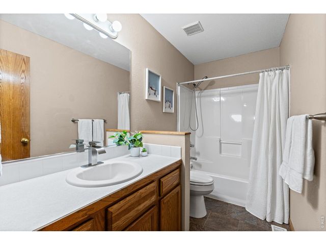 3102 49th Ave Ct, Greeley, CO 80634