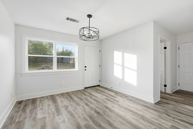 126 Sheridan Rd Road, North Little Rock, AR 72116