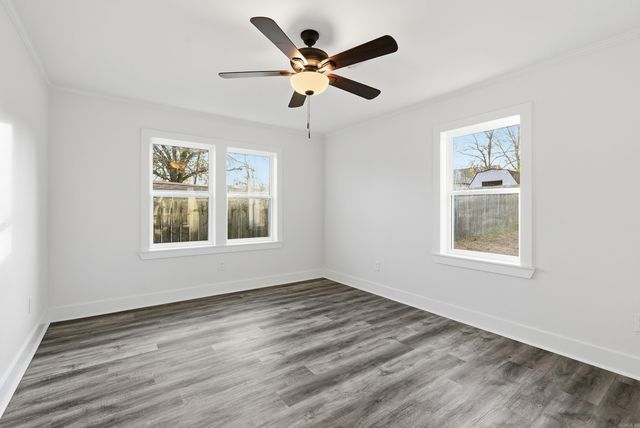 126 Sheridan Rd Road, North Little Rock, AR 72116