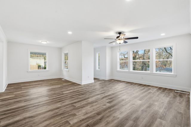 126 Sheridan Rd Road, North Little Rock, AR 72116