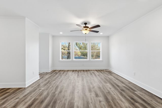 126 Sheridan Rd Road, North Little Rock, AR 72116