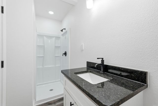 126 Sheridan Rd Road, North Little Rock, AR 72116