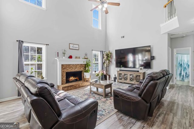 6870 River Island Circle, Buford, GA 30518
