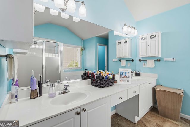 6870 River Island Circle, Buford, GA 30518