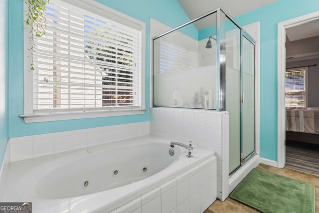 6870 River Island Circle, Buford, GA 30518