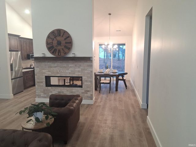 823 Spyglass Hill Drive, Bedford, IN 47421