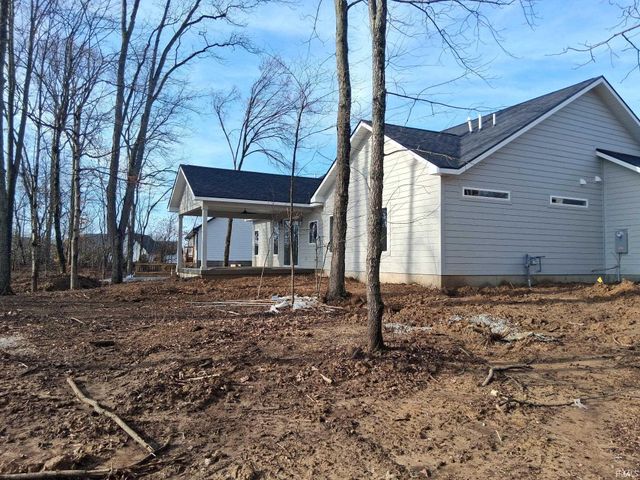 823 Spyglass Hill Drive, Bedford, IN 47421