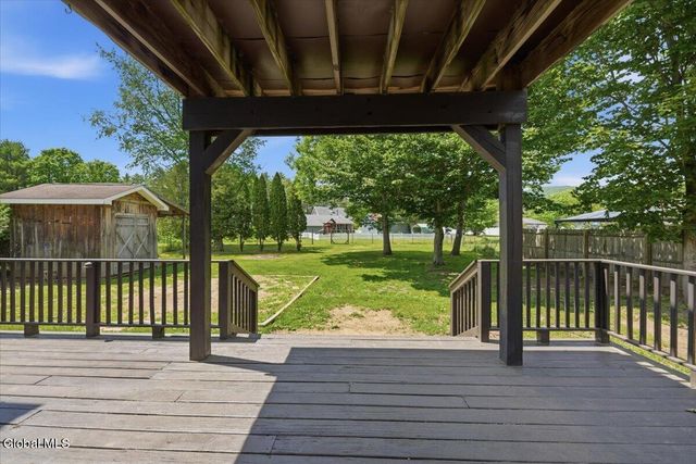97 2nd Avenue, Hadley, NY 12835