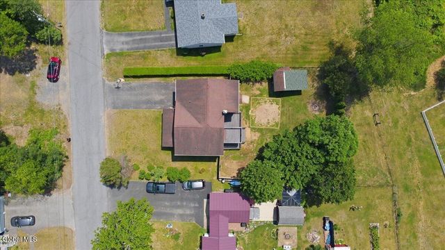 97 2nd Avenue, Hadley, NY 12835