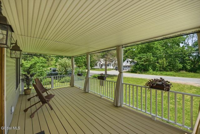 97 2nd Avenue, Hadley, NY 12835