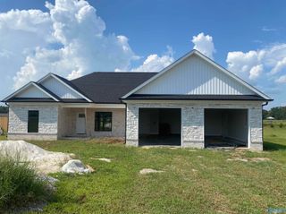 15091 Evans Road, Athens, AL 35611