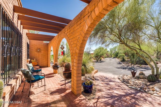 8451 E Tourmaline Drive, Tucson, AZ 85750