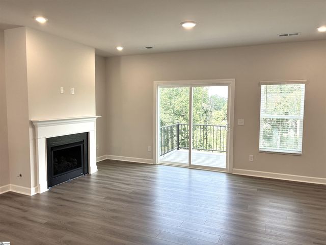 25 Pikewood Lane, Greenville, SC 29607