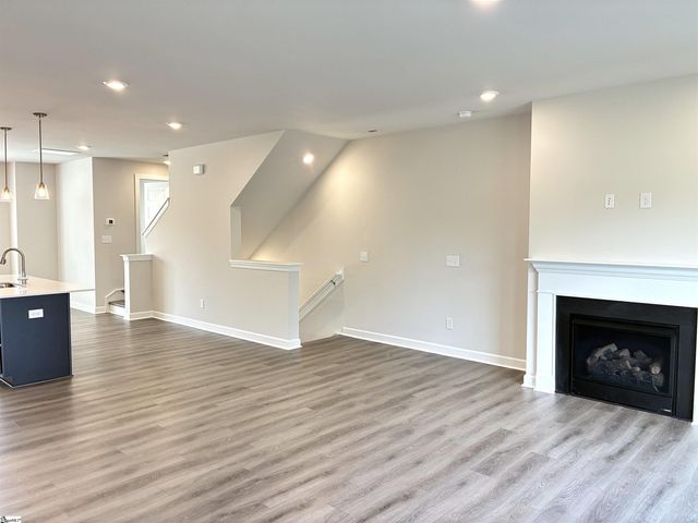 25 Pikewood Lane, Greenville, SC 29607