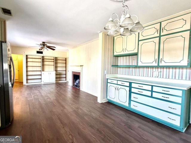 1206 Center Drive, Vidalia, GA 30474