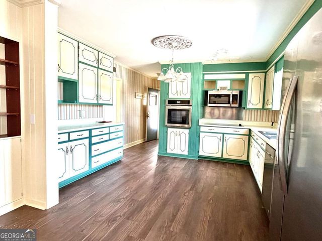 1206 Center Drive, Vidalia, GA 30474