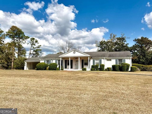 1206 Center Drive, Vidalia, GA 30474