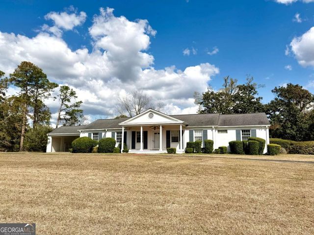 1206 Center Drive, Vidalia, GA 30474