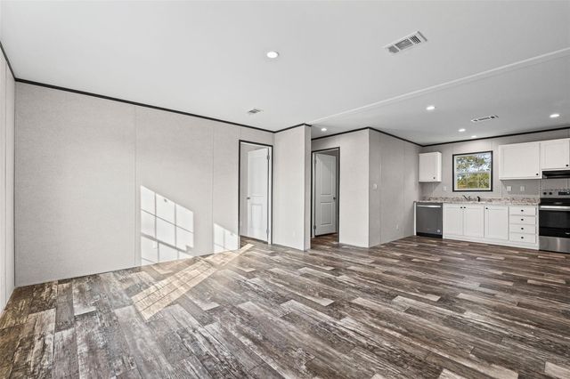 8426 SWEDEN BOULEVARD, Punta Gorda, FL 33982