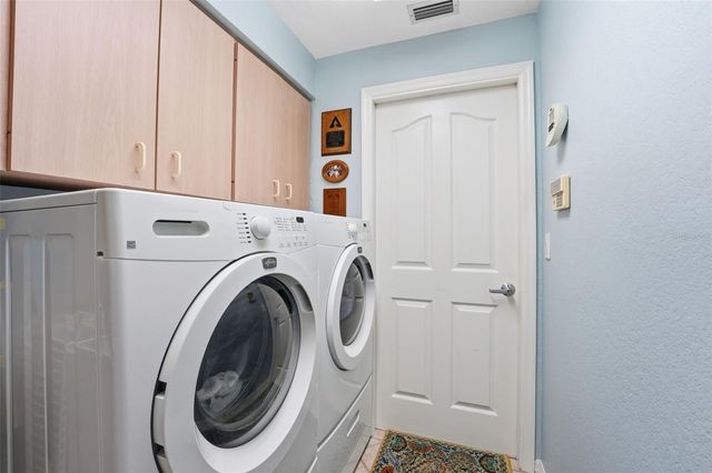 5511 61ST LANE E, Bradenton, FL 34203