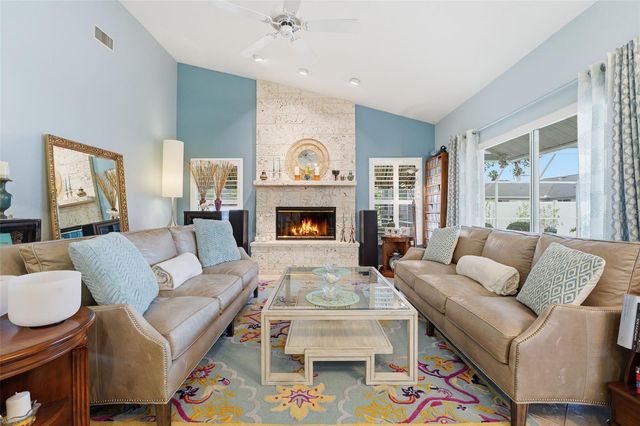 5511 61ST LANE E, Bradenton, FL 34203