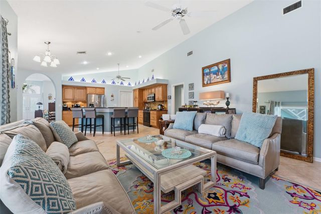 5511 61ST LANE E, Bradenton, FL 34203