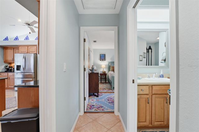 5511 61ST LANE E, Bradenton, FL 34203