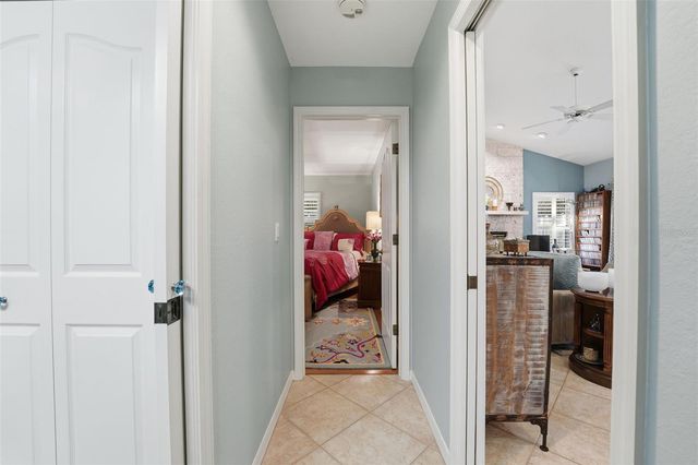 5511 61ST LANE E, Bradenton, FL 34203