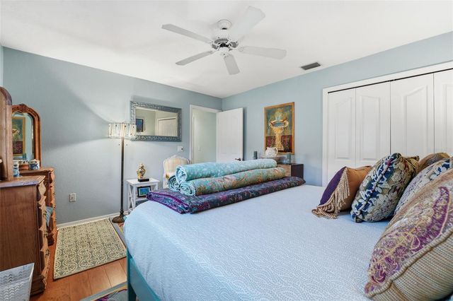 5511 61ST LANE E, Bradenton, FL 34203