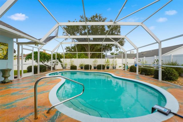 5511 61ST LANE E, Bradenton, FL 34203