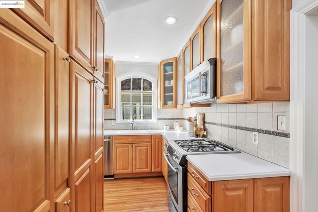 520 Superior Ave, San Leandro, CA 94577