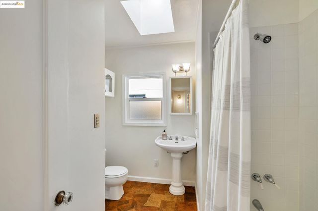 520 Superior Ave, San Leandro, CA 94577