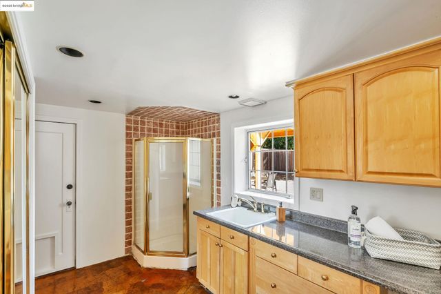 520 Superior Ave, San Leandro, CA 94577