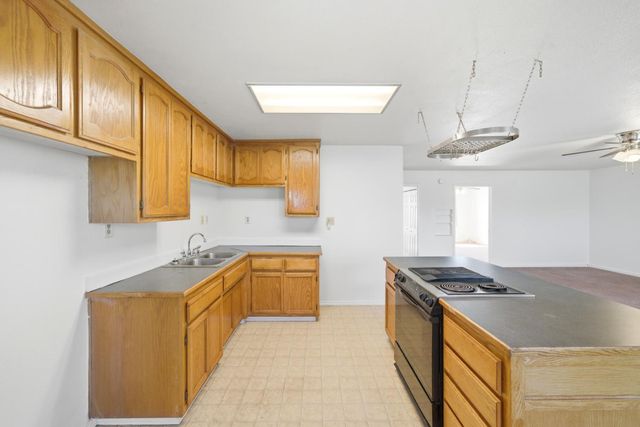 15828 Barney, Plymouth, CA 95669