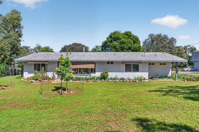 15828 Barney, Plymouth, CA 95669