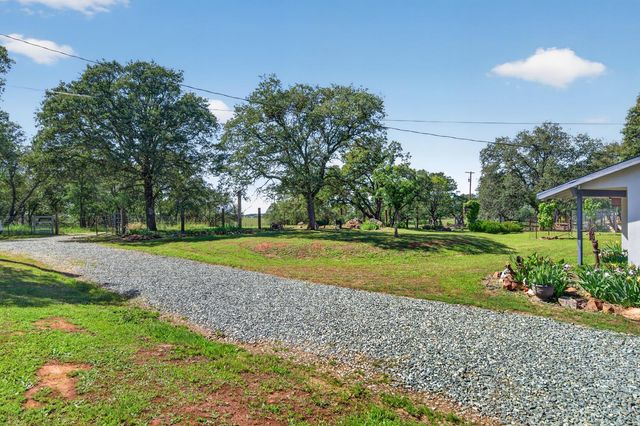 15828 Barney, Plymouth, CA 95669