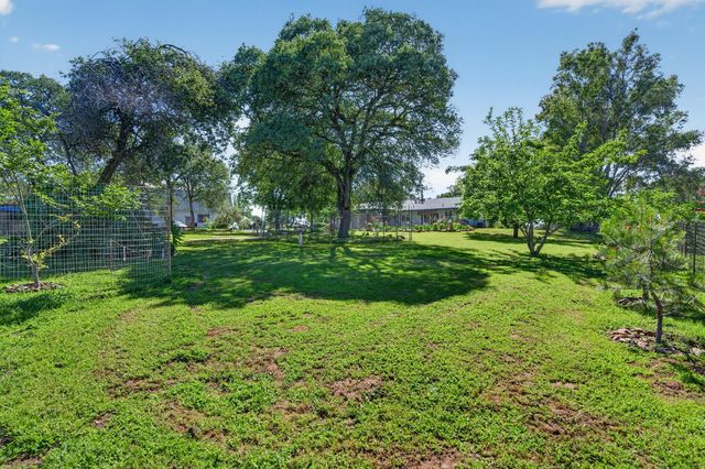 15828 Barney, Plymouth, CA 95669