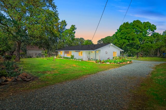15828 Barney, Plymouth, CA 95669