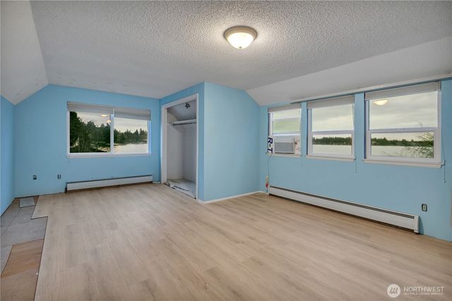 9832 American Avenue SW, Lakewood, WA 98498