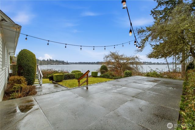 9832 American Avenue SW, Lakewood, WA 98498