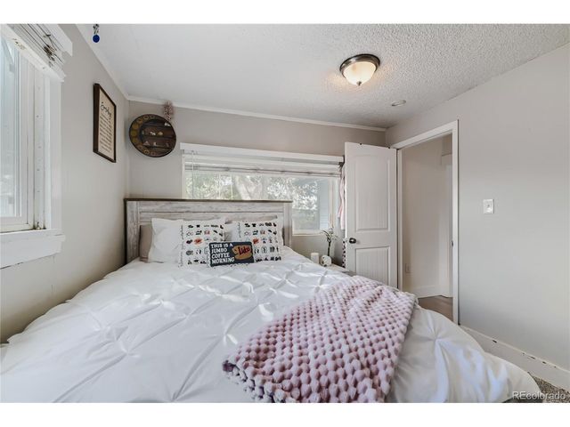 7277 E 68th Pl, Commerce City, CO 80022
