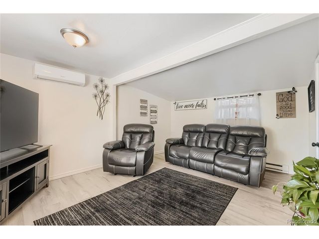 7277 E 68th Pl, Commerce City, CO 80022