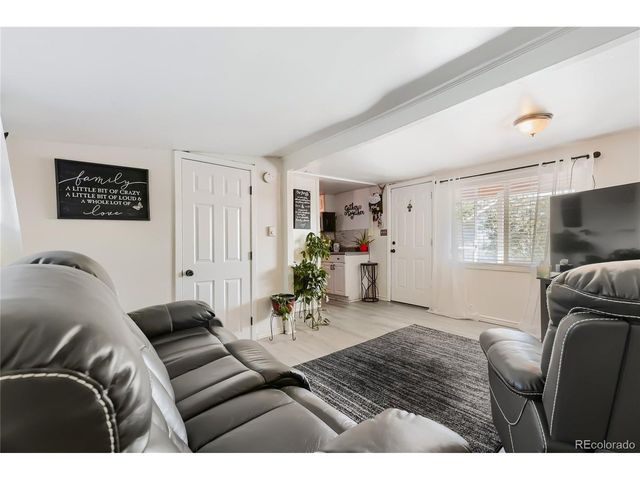 7277 E 68th Pl, Commerce City, CO 80022