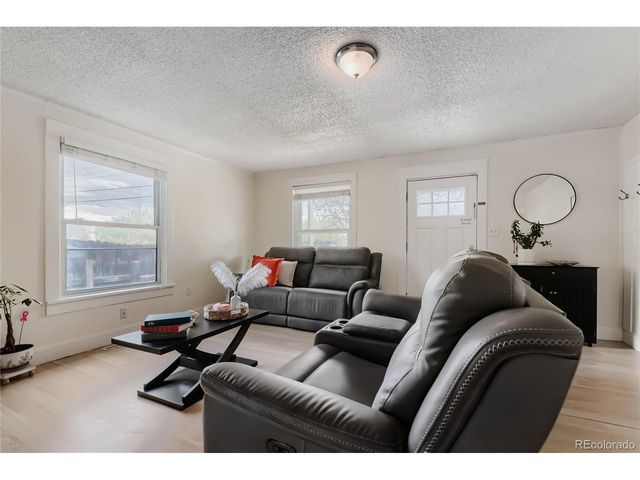7277 E 68th Pl, Commerce City, CO 80022