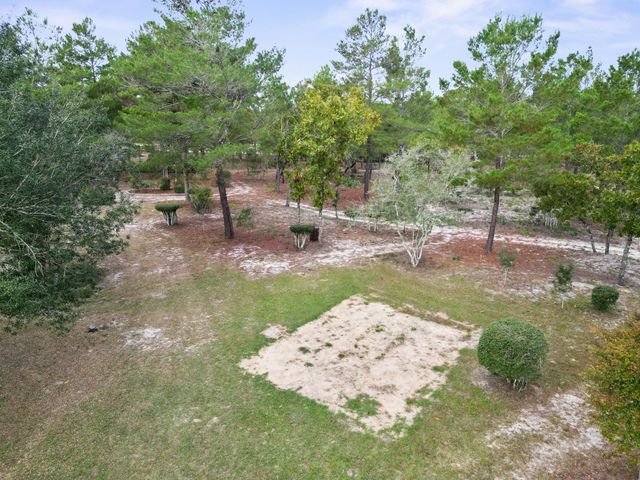 325 Blackfoot Drive, Defuniak Springs, FL 32433
