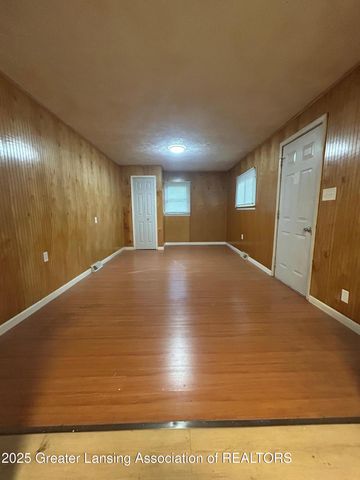 1523 Biltmore Street, Lansing, MI 48906