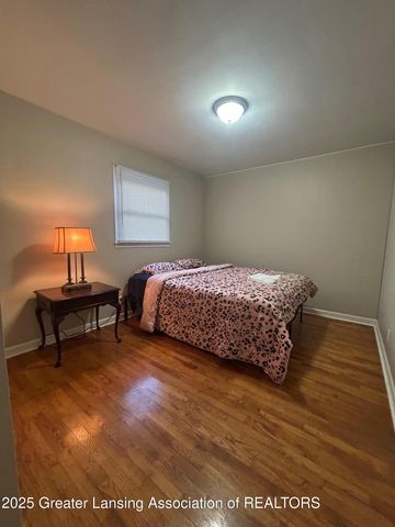 1523 Biltmore Street, Lansing, MI 48906