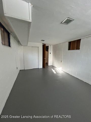 1523 Biltmore Street, Lansing, MI 48906