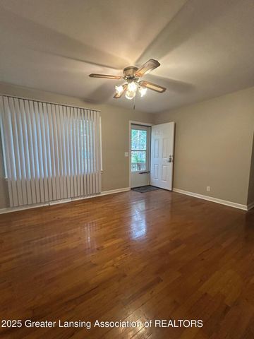 1523 Biltmore Street, Lansing, MI 48906