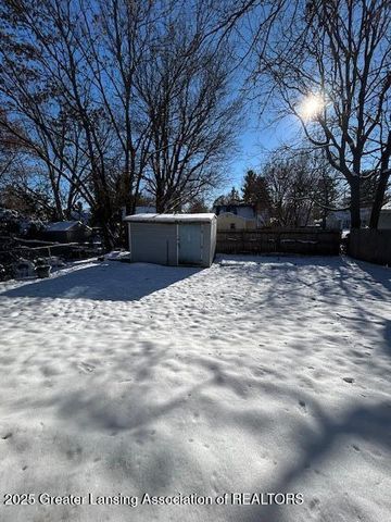 1523 Biltmore Street, Lansing, MI 48906